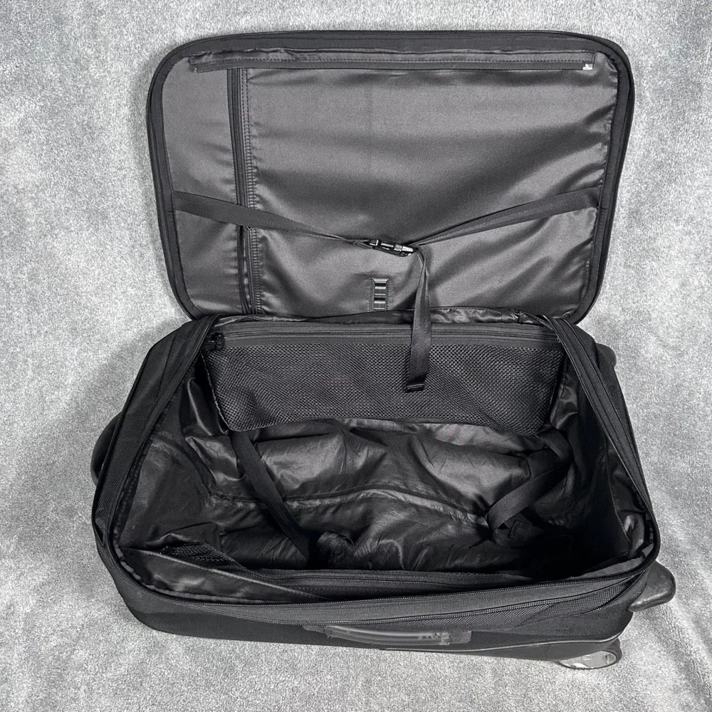Tumi T-Tech 22